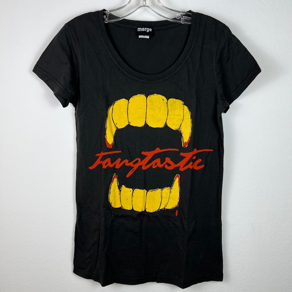 Fangtastic Vampire T-Shirt Women's Medium New Black Goth Halloween Graphic Tee